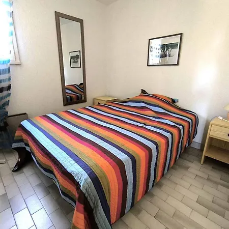 Apartman Avec Parking - 4 Pers. - Fr-1-880-10 *